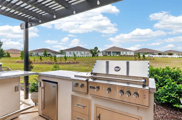 9707 SW 103RD TERRACE, Ocala, FL 34481