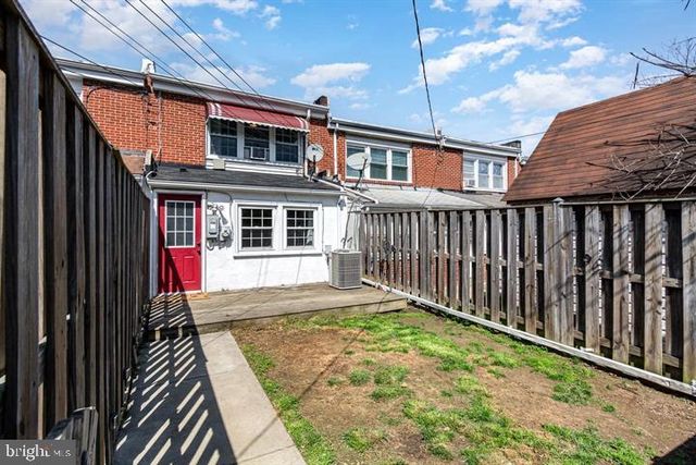 2773 YARNALL RD, Halethorpe, MD 21227