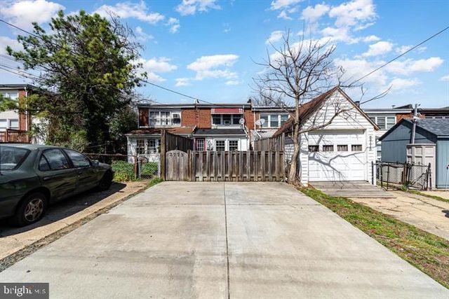 2773 YARNALL RD, Halethorpe, MD 21227