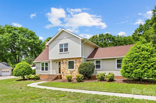 107 Friendfield Drive, Fort Mill, SC 29715