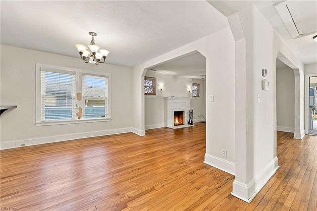 305 Lenox AVE, Norfolk, VA 23503