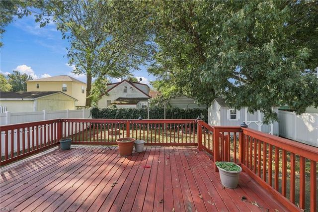 305 Lenox AVE, Norfolk, VA 23503