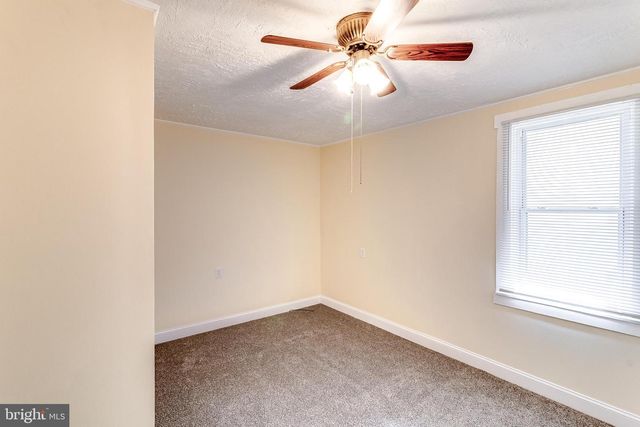 300 LORRAINE AVE, Baltimore, MD 21221