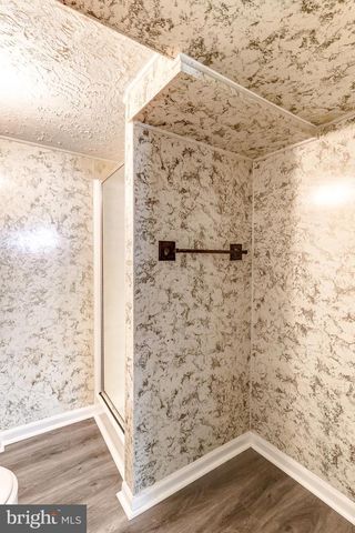 300 LORRAINE AVE, Baltimore, MD 21221