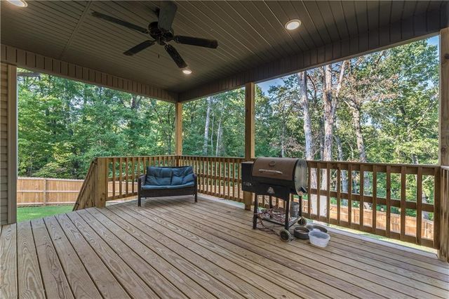 13 Hinckley Circle, Bella Vista, AR 72714