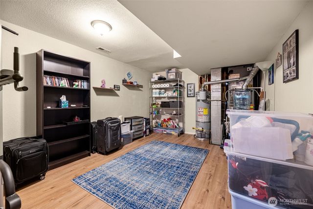 19812 13th Place W, Lynnwood, WA 98036