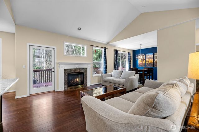 19812 13th Place W, Lynnwood, WA 98036