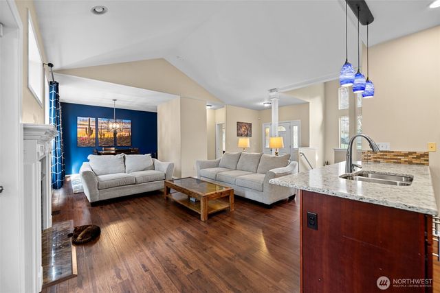 19812 13th Place W, Lynnwood, WA 98036