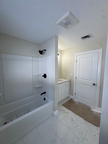 2 Bc Lane, Berkley, MA 02779