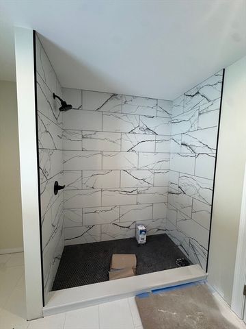 2 Bc Lane, Berkley, MA 02779