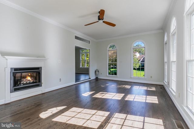 6606 OKEEFE KNOLL CT, Fairfax Station, VA 22039