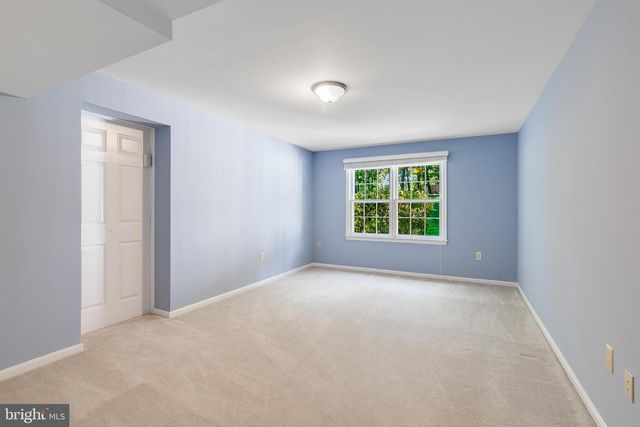 6606 OKEEFE KNOLL CT, Fairfax Station, VA 22039