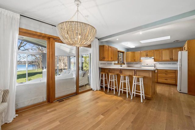 9400 402nd AVENUE, Genoa City, WI 53128