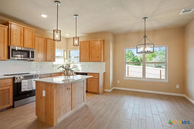 7801 Platinum Drive, Killeen, TX 76542