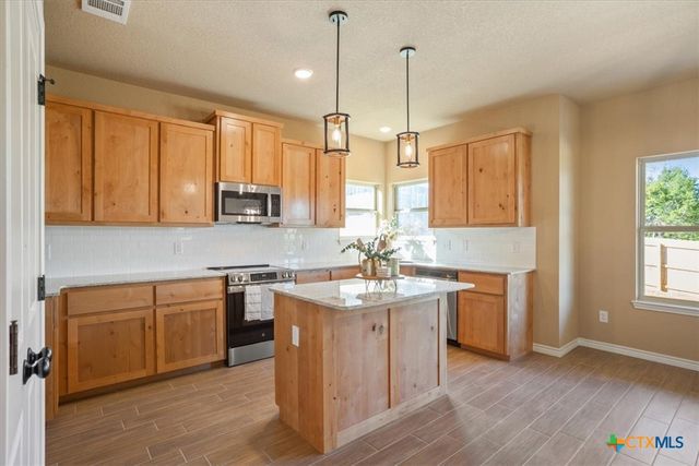 7801 Platinum Drive, Killeen, TX 76542