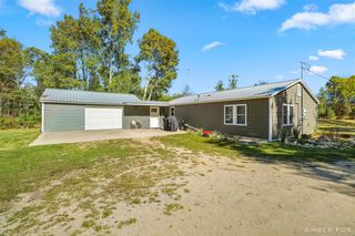 3813 N Poplar Avenue, White Cloud, MI 49349