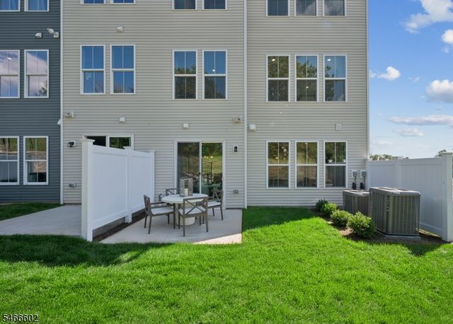22 Wellspring 611, Wayne Twp., NJ 07470