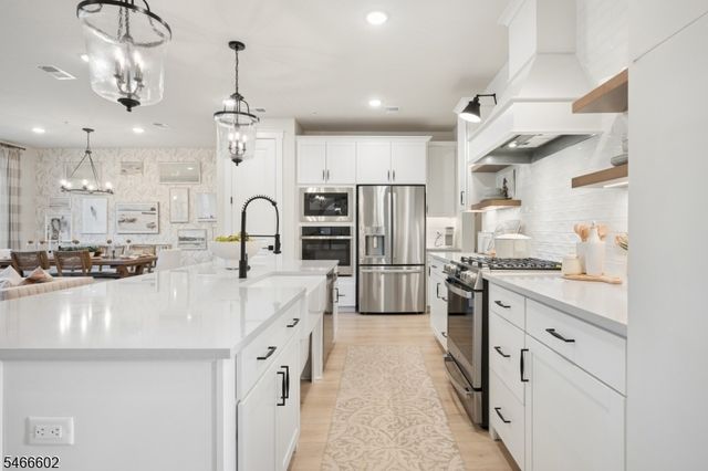 22 Wellspring 611, Wayne Twp., NJ 07470