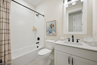 22 Wellspring 611, Wayne Twp., NJ 07470