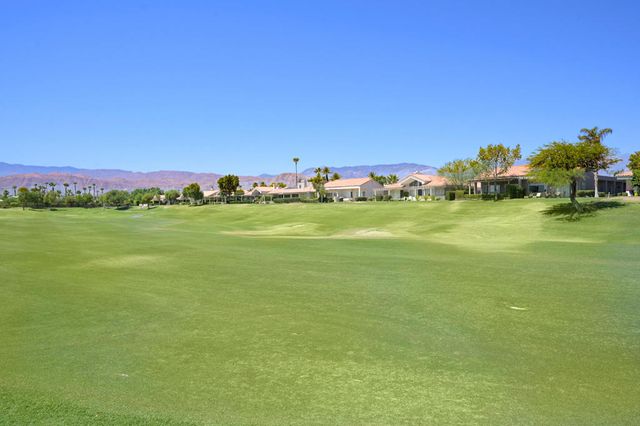 37 Colonial Drive, Rancho Mirage, CA 92270