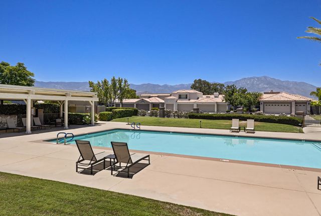 37 Colonial Drive, Rancho Mirage, CA 92270