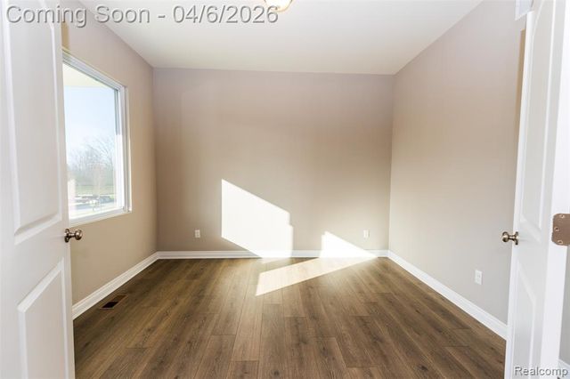 34607 John Bartley Circle, Sterling Heights, MI 48310