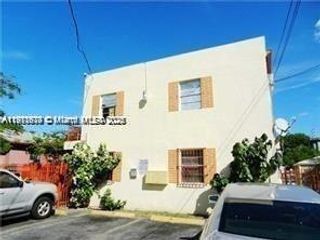 2015 NW 6th Pl 4, Miami, FL 33127