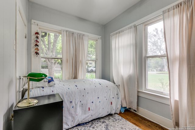222 Redwood, San Antonio, TX 78209
