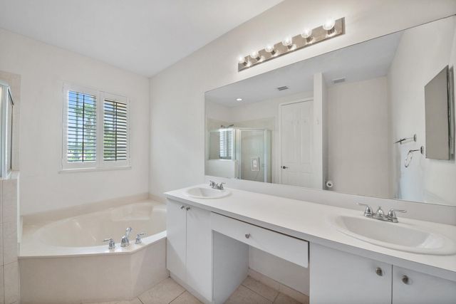 7399 Briella Drive 22, Boynton Beach, FL 33437