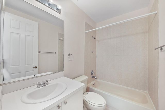 7399 Briella Drive 22, Boynton Beach, FL 33437