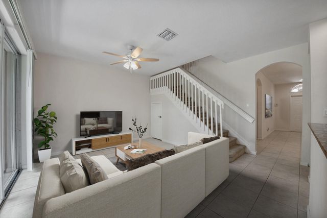 7399 Briella Drive 22, Boynton Beach, FL 33437