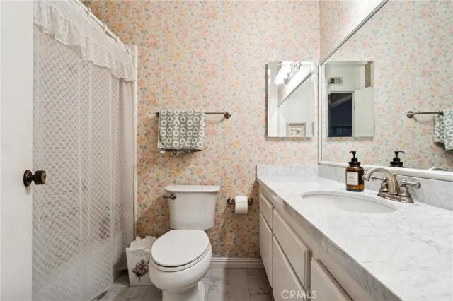 22714 Stagg, West Hills, CA 91304