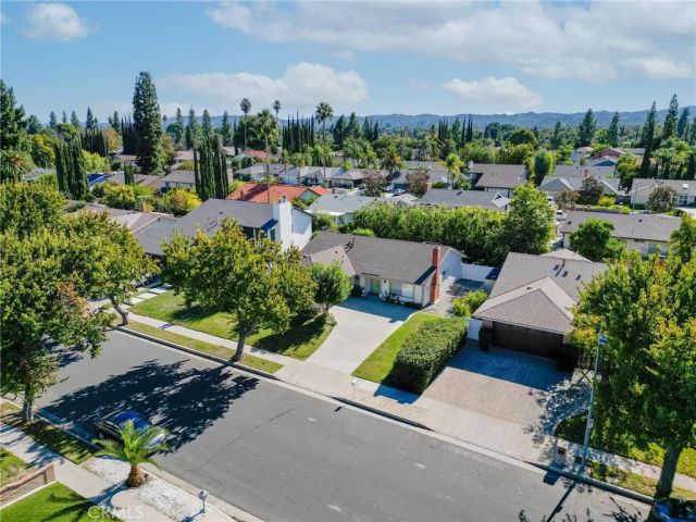 22714 Stagg, West Hills, CA 91304