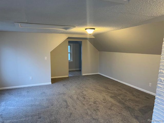 1275 University Avenue, Adrian, MI 49221