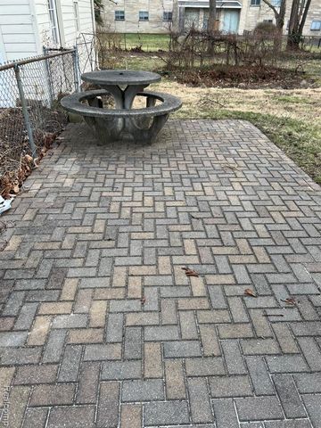1275 University Avenue, Adrian, MI 49221