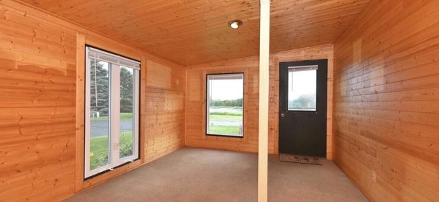 2206 Stonecroft DRIVE, Grafton, WI 53024