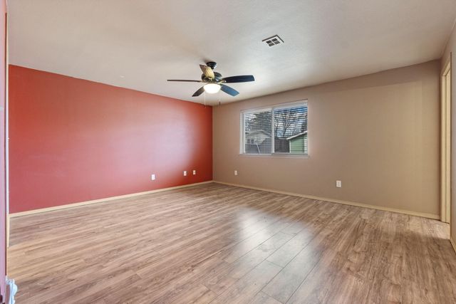 3465 Boardman Avenue, Klamath Falls, OR 97603