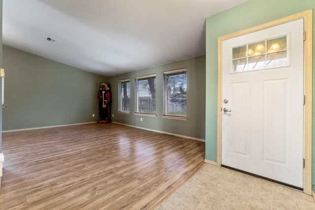 3465 Boardman Avenue, Klamath Falls, OR 97603