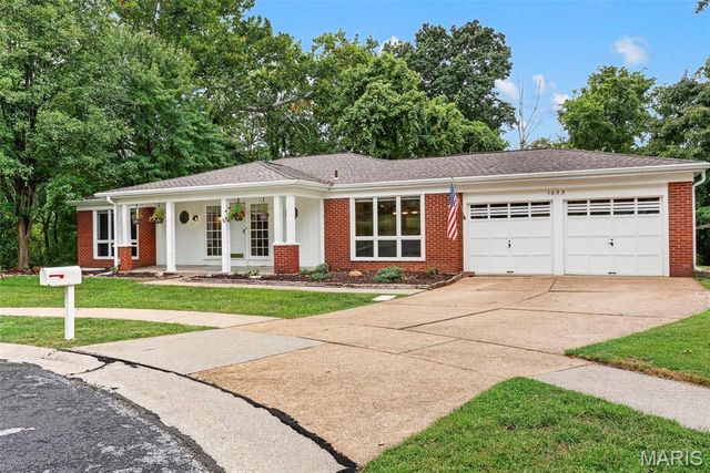 1635 Hobnail Court, Unincorporated, MO 63146