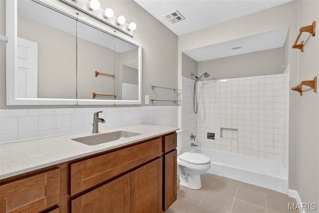 1635 Hobnail Court, Unincorporated, MO 63146