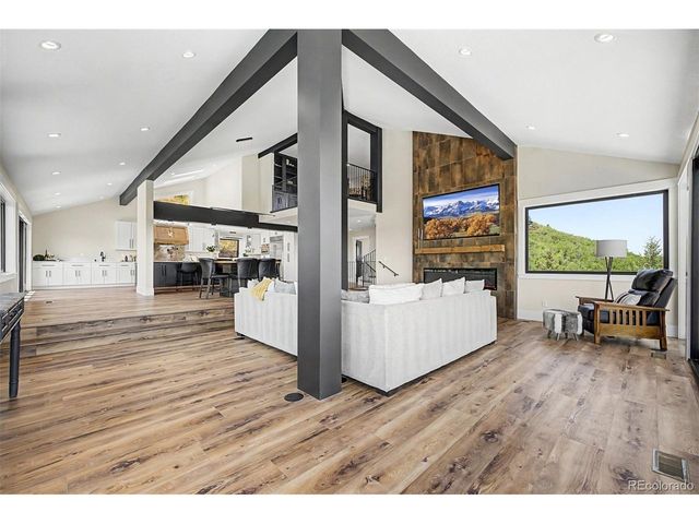 6243 Buffalo Run, Littleton, CO 80125