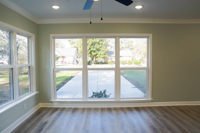 1104 Ragin St., Myrtle Beach, SC 29577