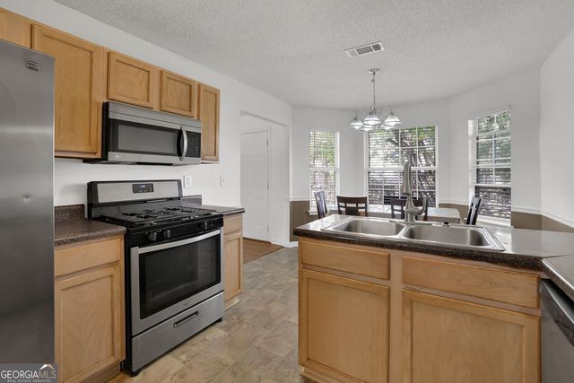 4720 Duration Court SW, Snellville, GA 30039