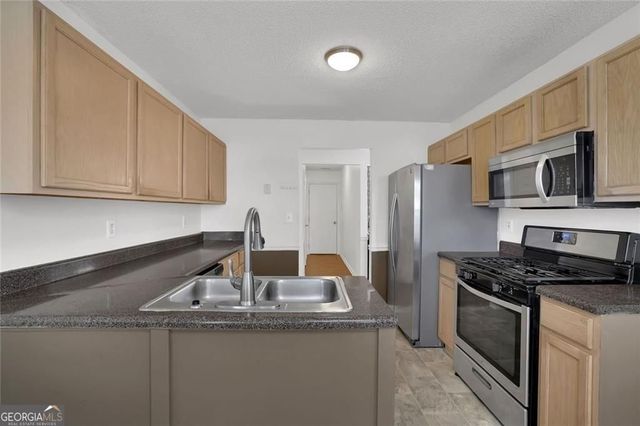 4720 Duration Court SW, Snellville, GA 30039