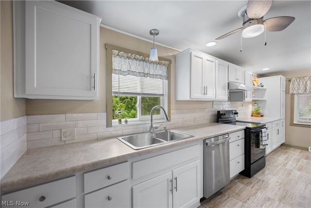 23 Curley Court SE, Massillon, OH 44646