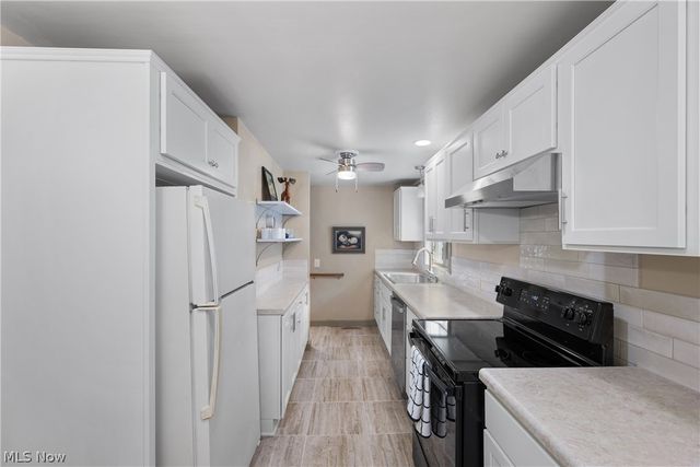 23 Curley Court SE, Massillon, OH 44646