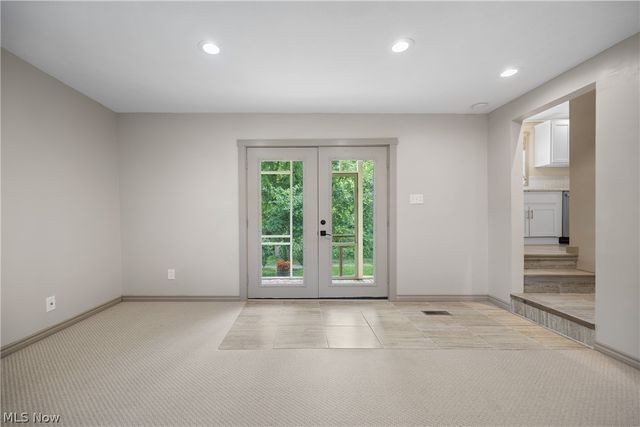 23 Curley Court SE, Massillon, OH 44646