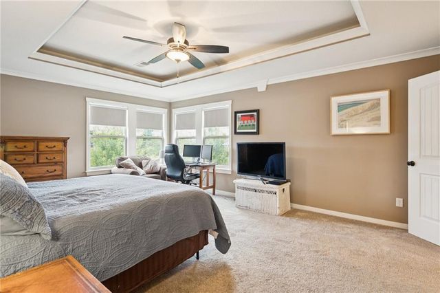 2210 NE 111th Street, Kansas City, MO 64155