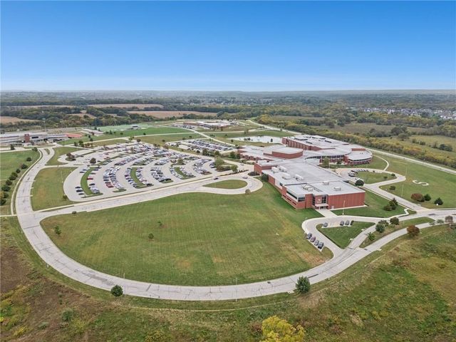 2210 NE 111th Street, Kansas City, MO 64155