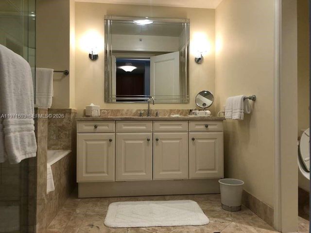 1435 Brickell Ave 3505, Miami, FL 33131